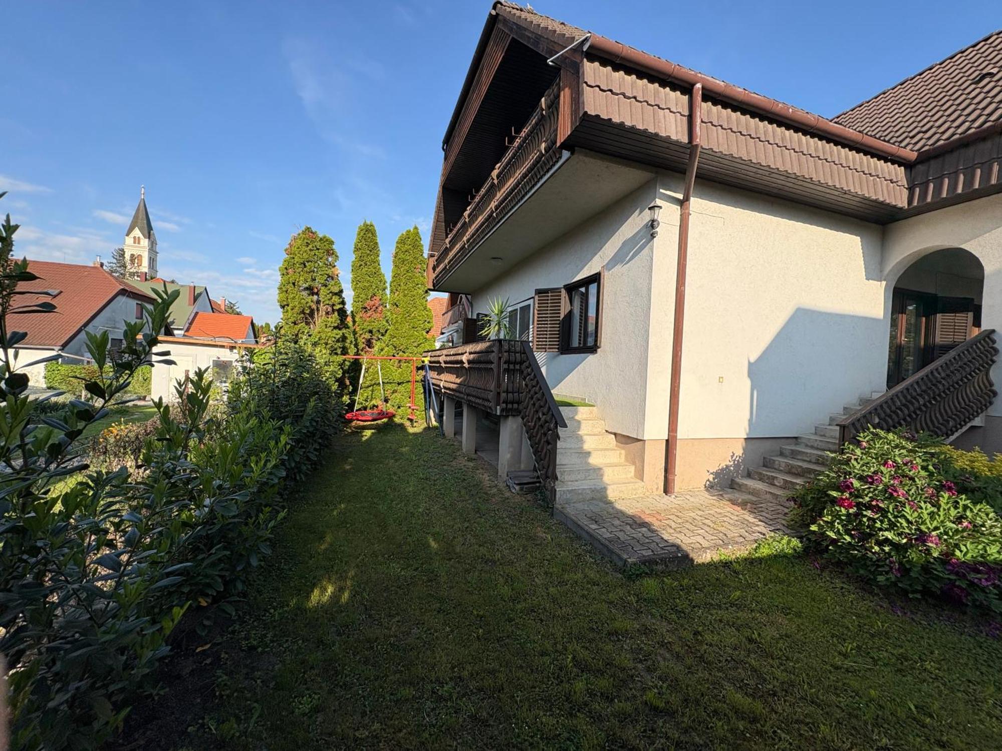 Apartamento Szomszéd Ház Keszthely Exterior foto